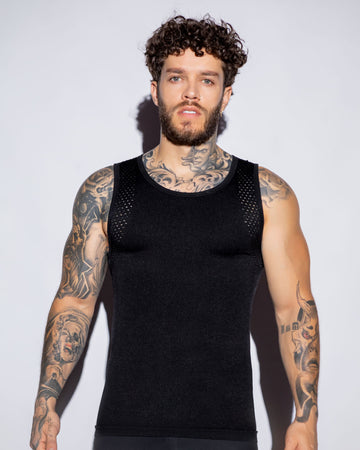 CAMISETA DE COMPRESION SEAMLESS | Ref. 775